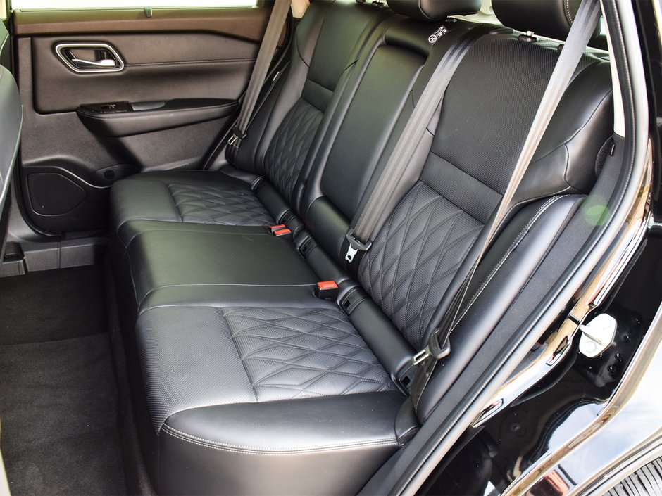 2023 Nissan Rogue PLATINUM AWD NISSAN CERTIFIED PRE-OWNED-22