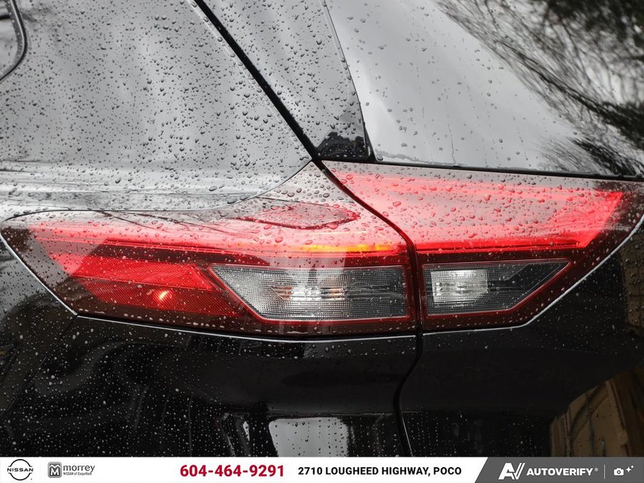 2023 Nissan Rogue SL AWD NISSAN CANADA CERTIFIED PRE OWNED-11