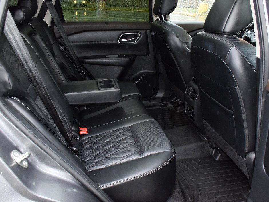 2023 Nissan Rogue PLATINUM AWD NISSAN CERTIFIED PRE-OWNED-23