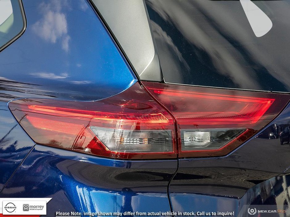 2025 Nissan Rogue AWD SV Moonroof-10