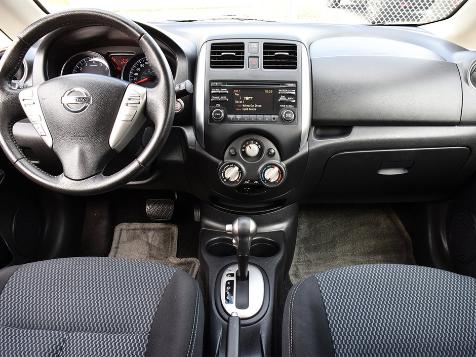 2014 Nissan Versa Note SL MORREY CERTIFIED PRE OWNED-10