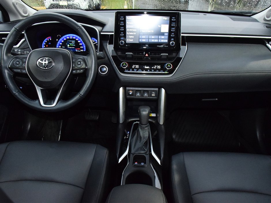 2022 Toyota Corolla Cross XLE AWD-10