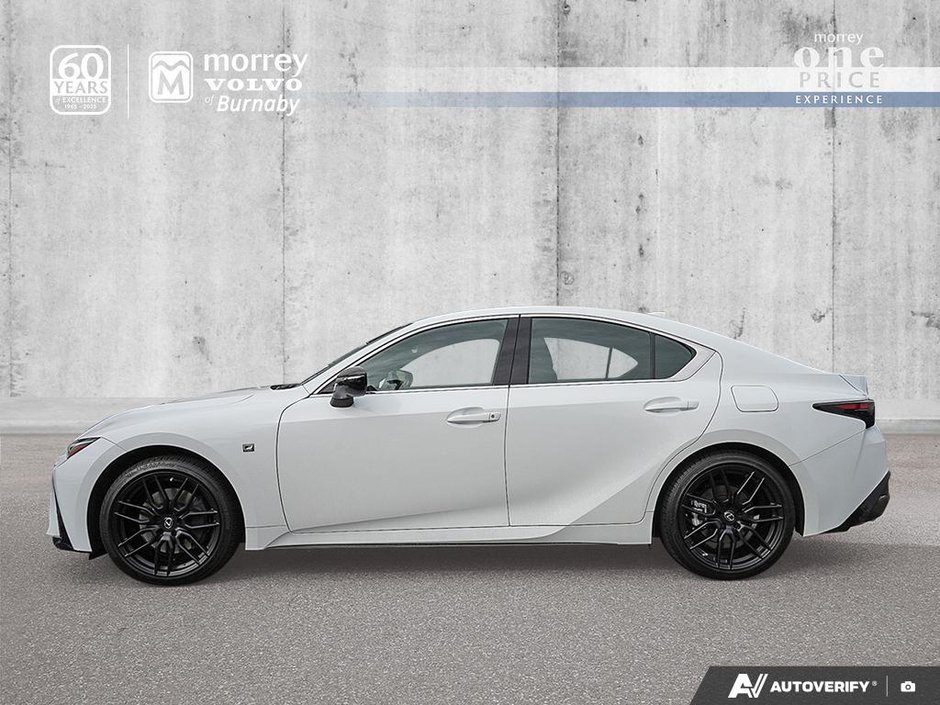 2022 Lexus IS 350 // F SPORT 3 AWD-2