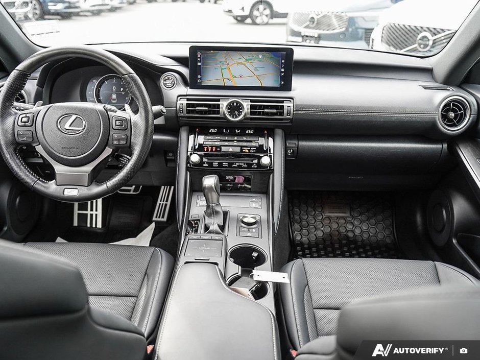 2022 Lexus IS 350 // F SPORT 3 AWD-24