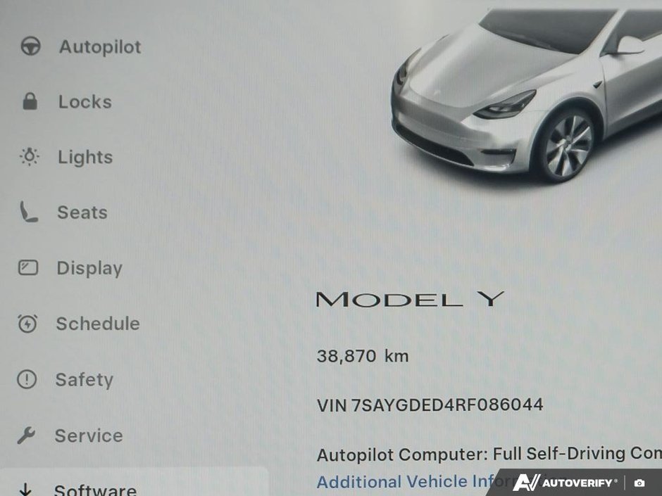 2024 Tesla Model Y Single Motor Standard Range-23