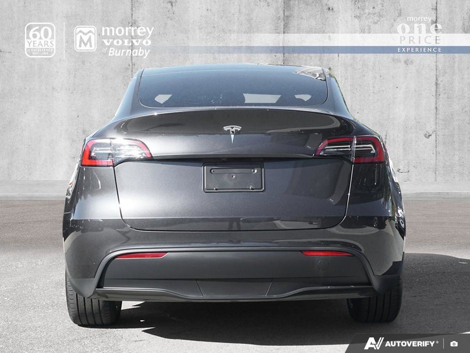 2024 Tesla Model Y Single Motor Standard Range-4
