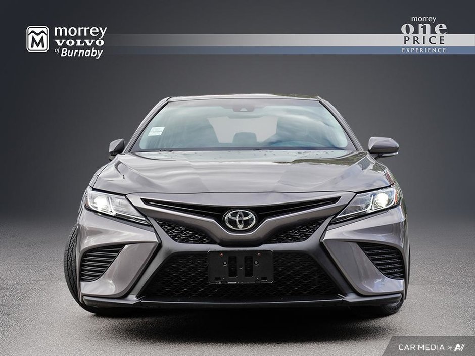 2018 Toyota Camry SE AUTO SALE PRICED-1