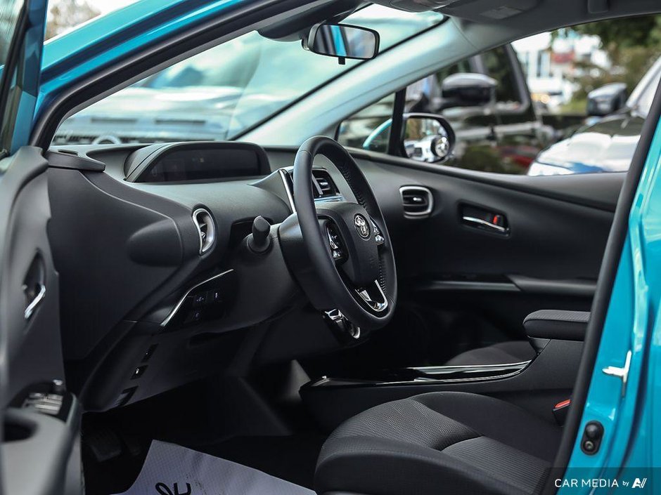 2022 Toyota PRIUS PRIME LE-12