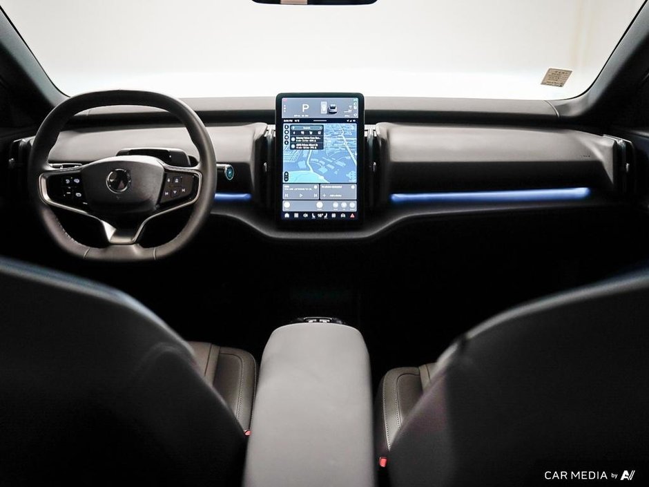 2025 Volvo EX30 Ultra-24