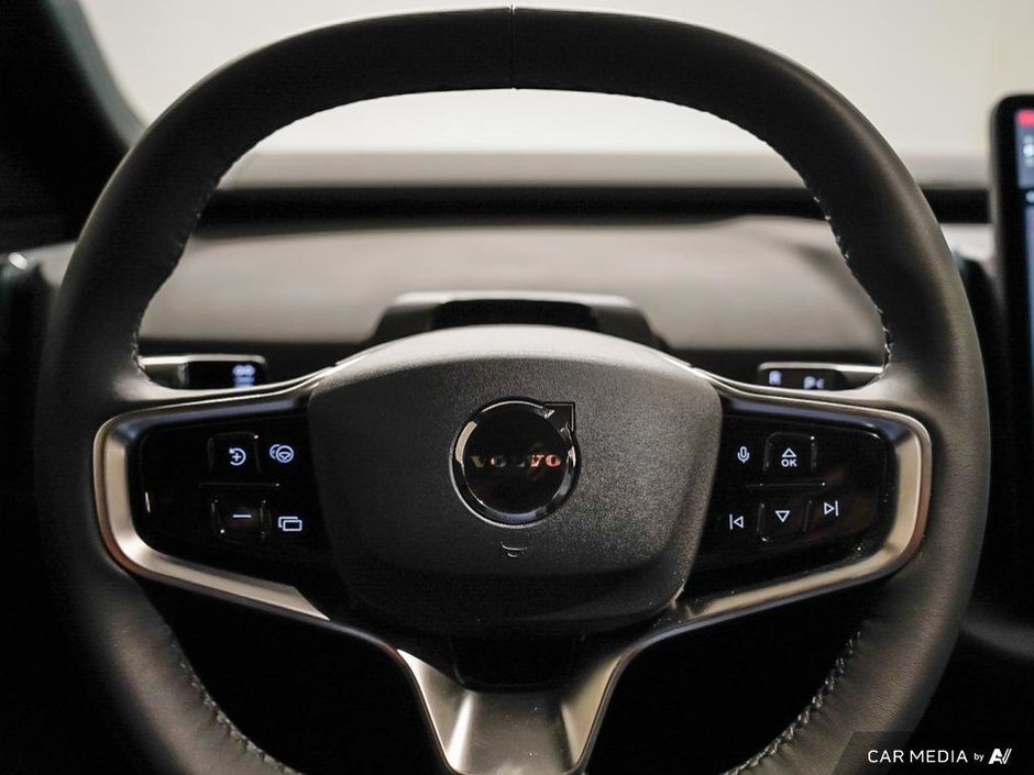 2025 Volvo EX30 Ultra-13