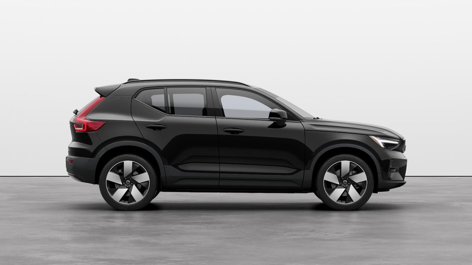 2025 Volvo EX40 TWIN Ultra-4