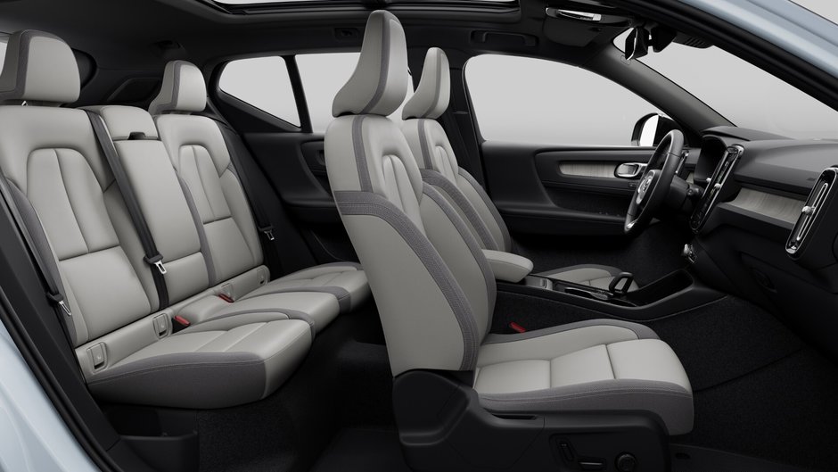 2025 Volvo EX40 Twin Motor AWD Ultra-10