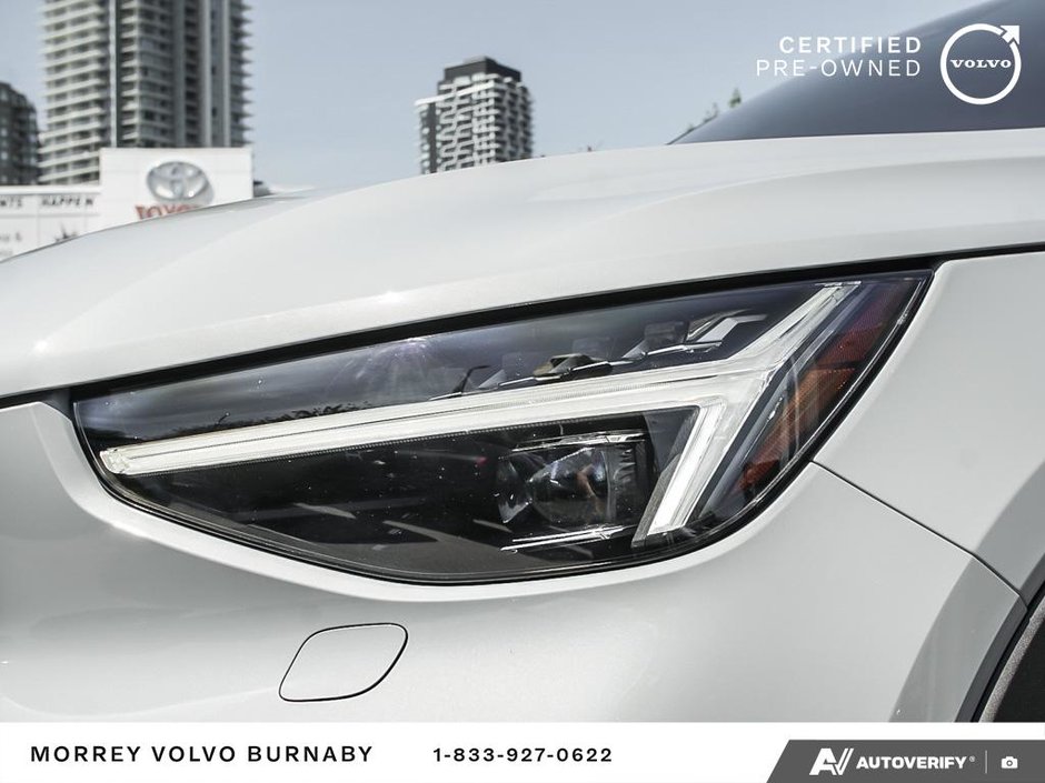 2025 Volvo EX40 Ultra - Fully Electric | Harman Kardon Sound-10