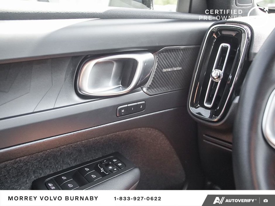 2025 Volvo EX40 Ultra - Fully Electric | Harman Kardon Sound-20