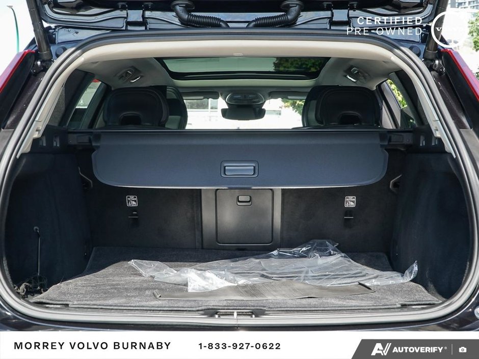 2025 Volvo V60 Cross Country Ultra | Bowers & Wilkins | 19 RIMS-12