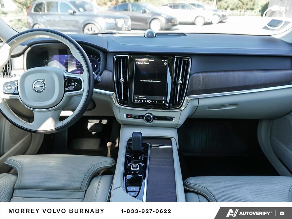 2022 Volvo V90 Cross Country Inscription | Bowers & Wilkins + Massage Seats-15