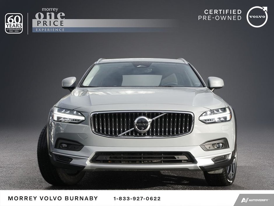 2024 Volvo V90 Cross Country PLUS MODEL + NO ACCIDENTS-2