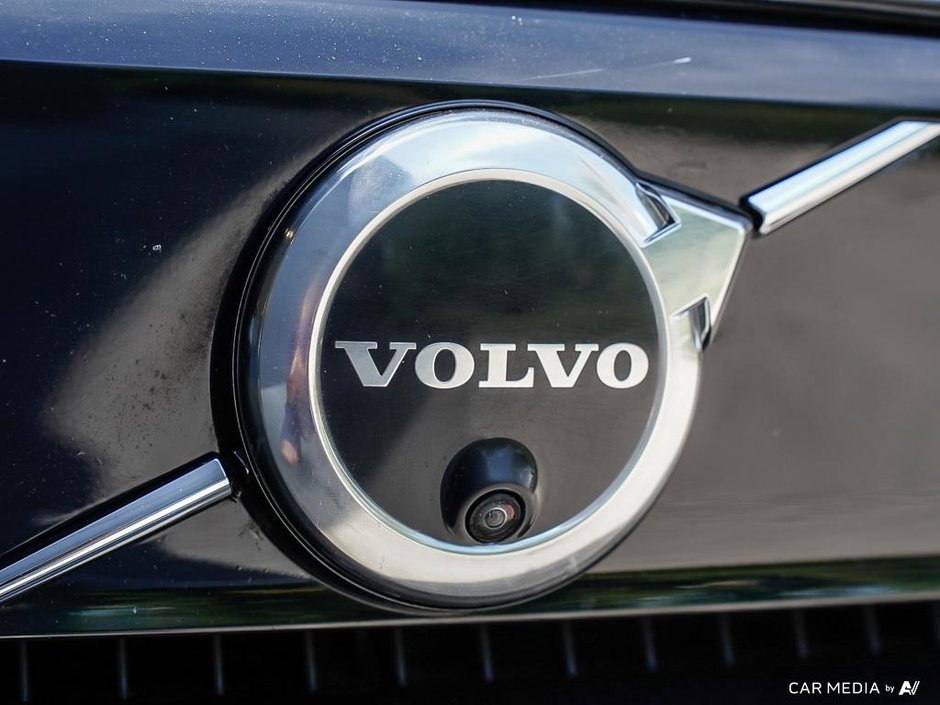 2023 Volvo XC40 Recharge Pure Electric Ultimate | AWD Dual Motor | No Accidents-8