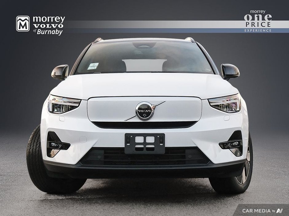 2024 Volvo XC40 Recharge Pure Electric PLUS eAWD + ULTRA LOW KMS-1