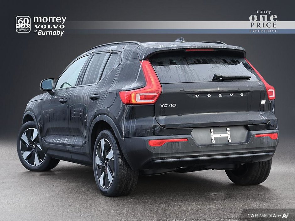 2024 Volvo XC40 Recharge Pure Electric RECHARGE PLUS + ULTRA LOW KMS-3