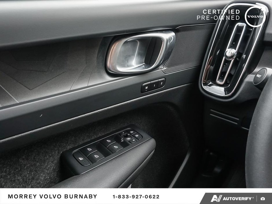 2024 Volvo XC40 Recharge Pure Electric Plus | Local BC | No Accidents | Lease Return-20