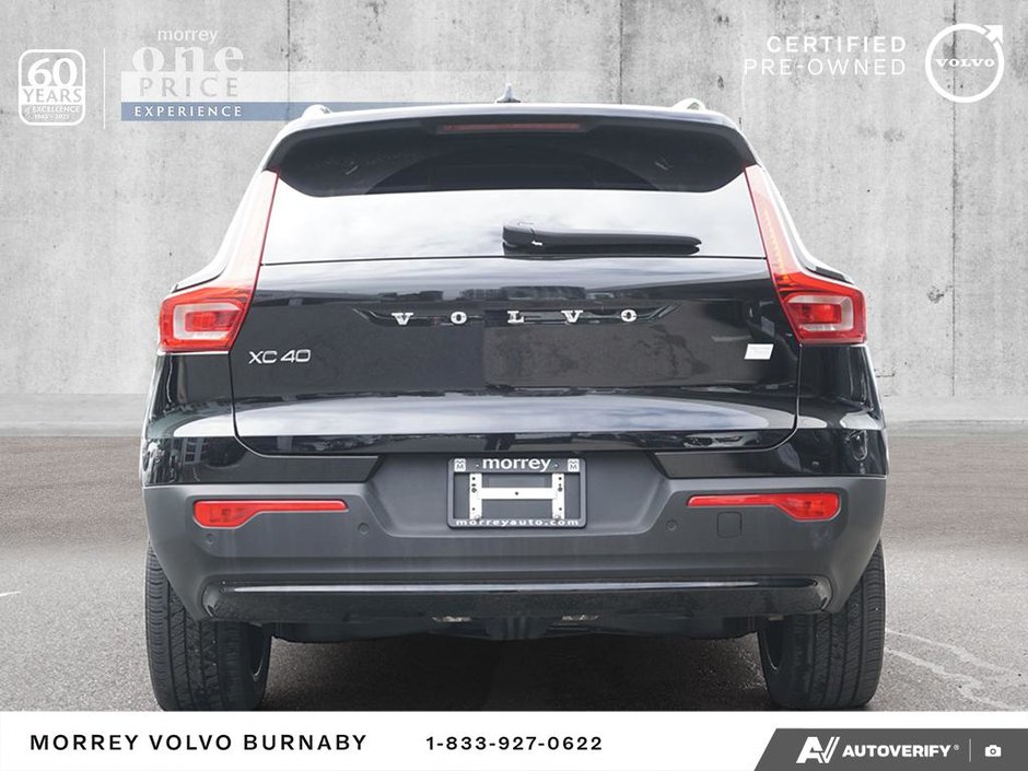 2024 Volvo XC40 Recharge Pure Electric Plus | Local BC | No Accidents | Lease Return-5