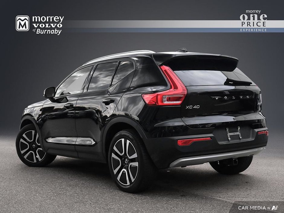 2021 Volvo XC40 MOMENTUM + NO ACCIDENTS-3