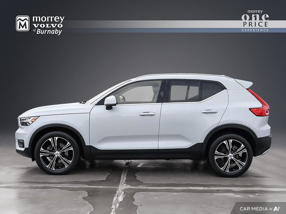 2021 Volvo XC40 INSCRIPTION MODEL-2