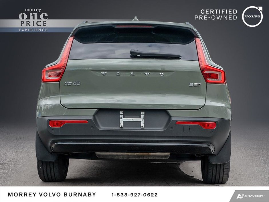 2024 Volvo XC40 B5 AWD CORE DARK THEME-5