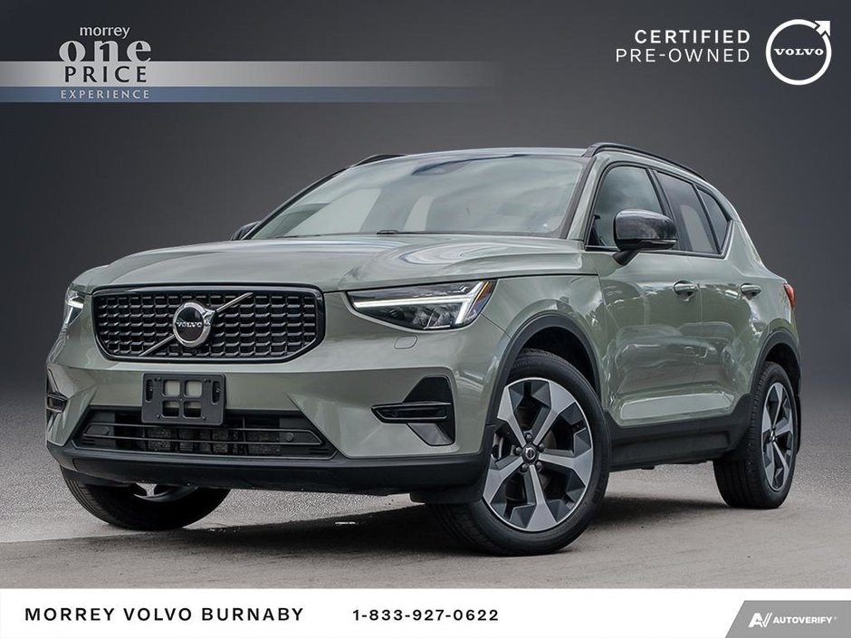 2024 Volvo XC40 B5 AWD CORE DARK THEME-0