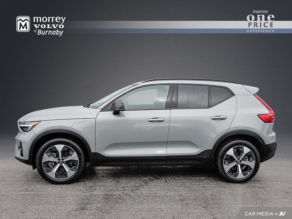 2024 Volvo XC40 PLUS DARK THEME-2