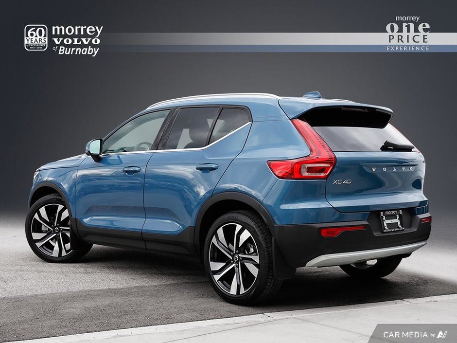 2024 Volvo XC40 Plus Bright Theme-3