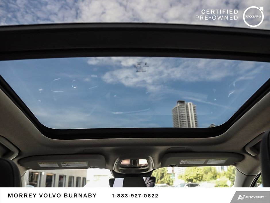 2025 Volvo XC40 Plus || 20 RIMS || 360 Camera-26