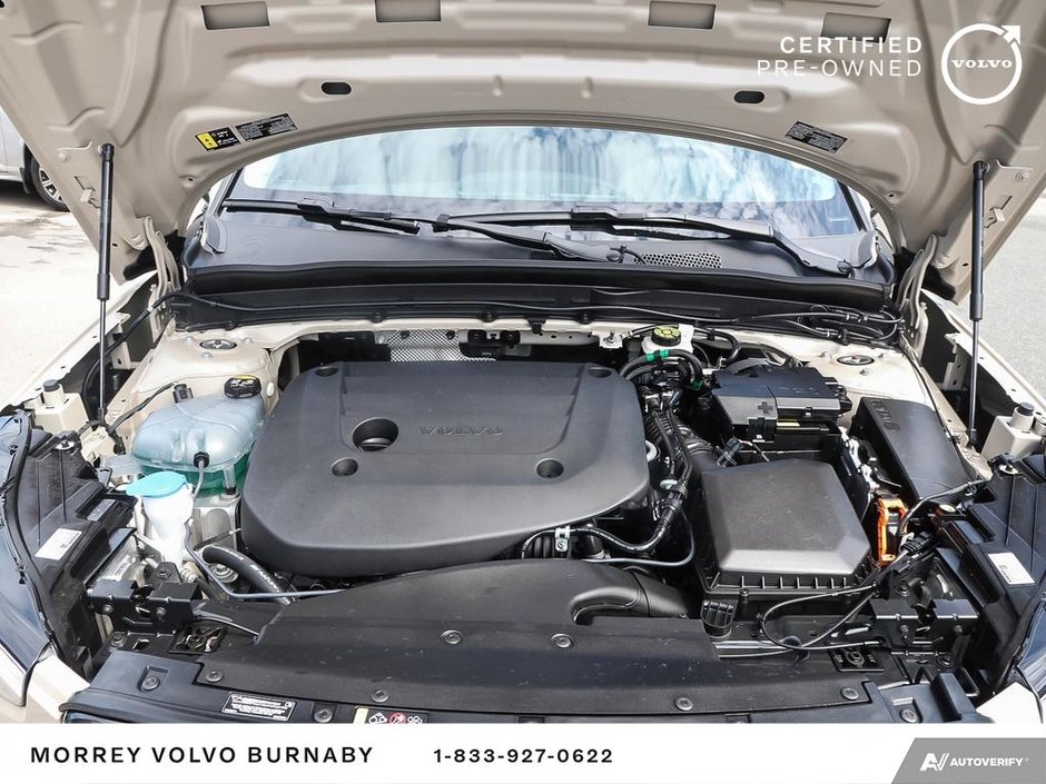 2025 Volvo XC40 Plus || 20 RIMS || 360 Camera-8
