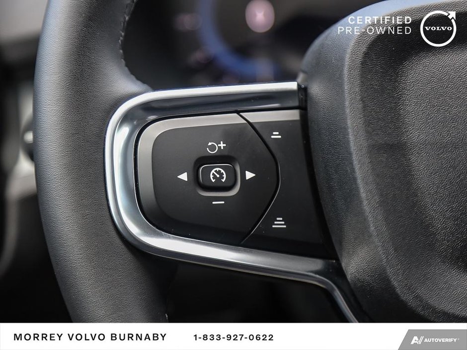 2025 Volvo XC40 Plus || 20 RIMS || 360 Camera-18