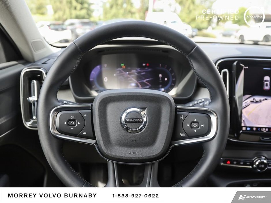 2025 Volvo XC40 Plus | Climate Package | Low Mileage-14