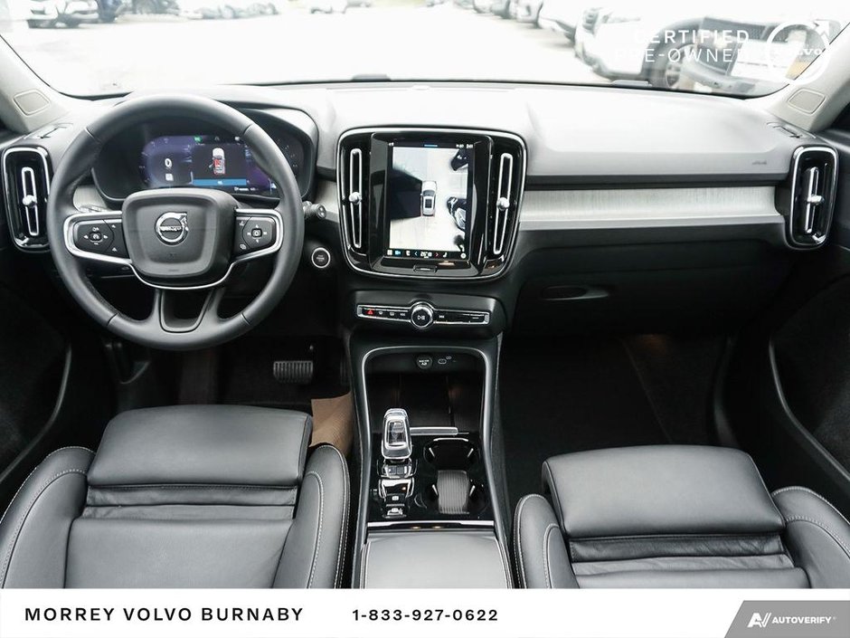 2025 Volvo XC40 Plus | Dark Theme | Climate Package-15
