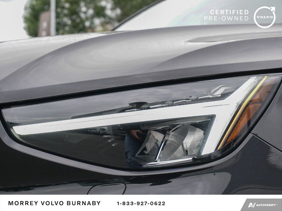 2025 Volvo XC40 Plus | Dark Theme | Climate Package-10