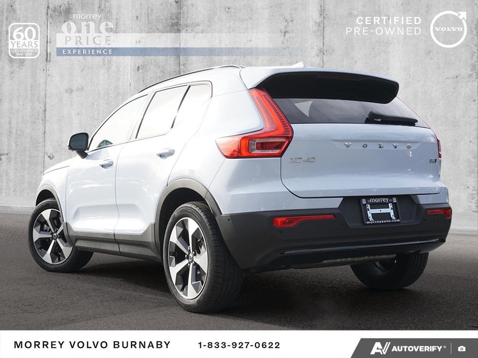 2025 Volvo XC40 Plus | Climate Package-4