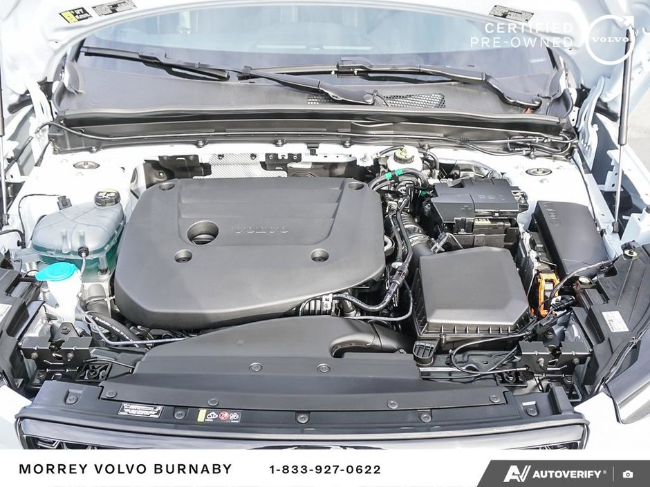 2025 Volvo XC40 Plus | Climate Package-8