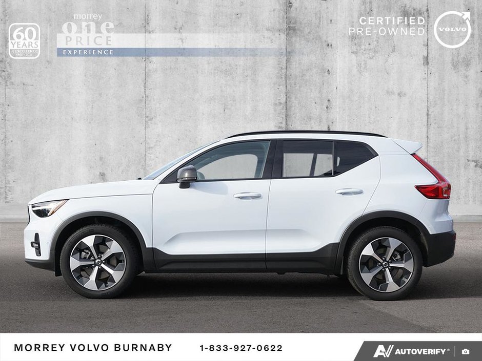 2025 Volvo XC40 Plus | Climate Package-3
