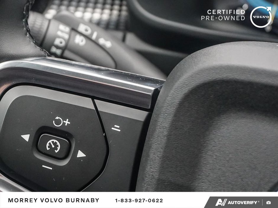 2025 Volvo XC40 Plus | Climate Package | LOCAL BC-21