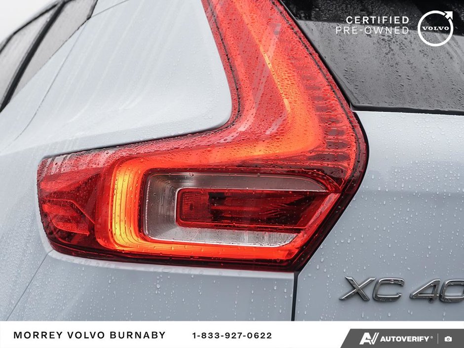 2025 Volvo XC40 Plus | Climate Package | LOCAL BC-11