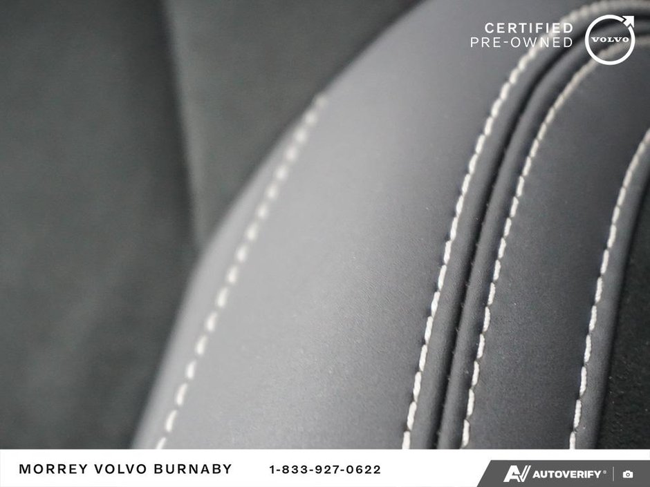 2025 Volvo XC40 Plus | Climate Package | LOCAL BC-27