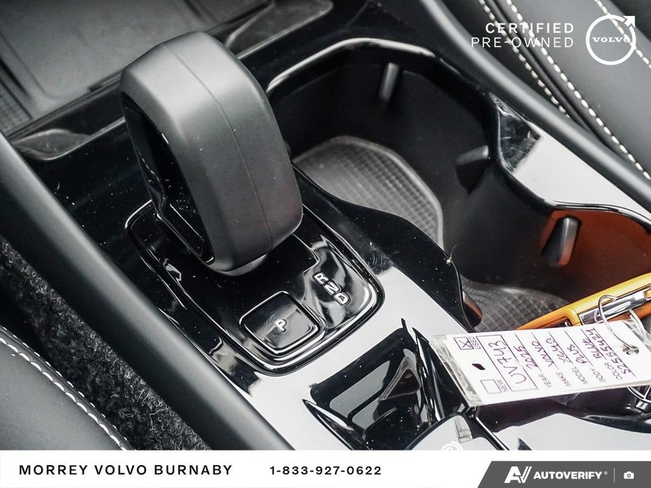 2025 Volvo XC40 Plus | Climate Package | LOCAL BC-24