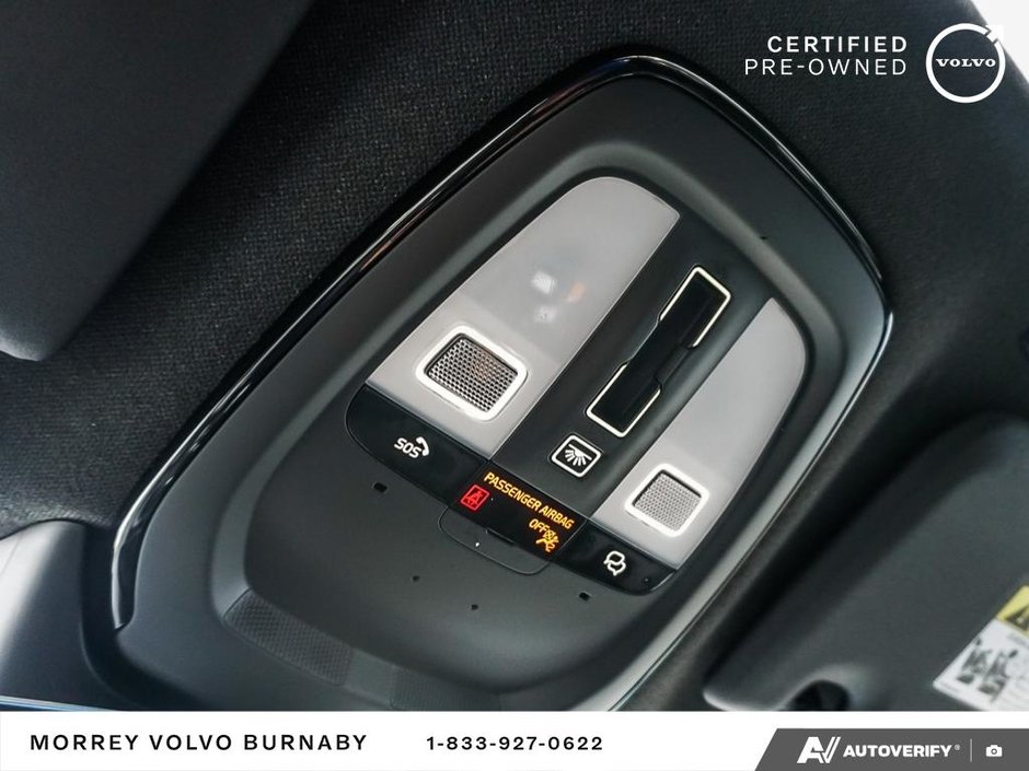 2025 Volvo XC40 Plus | Climate Package | Dark Theme-25