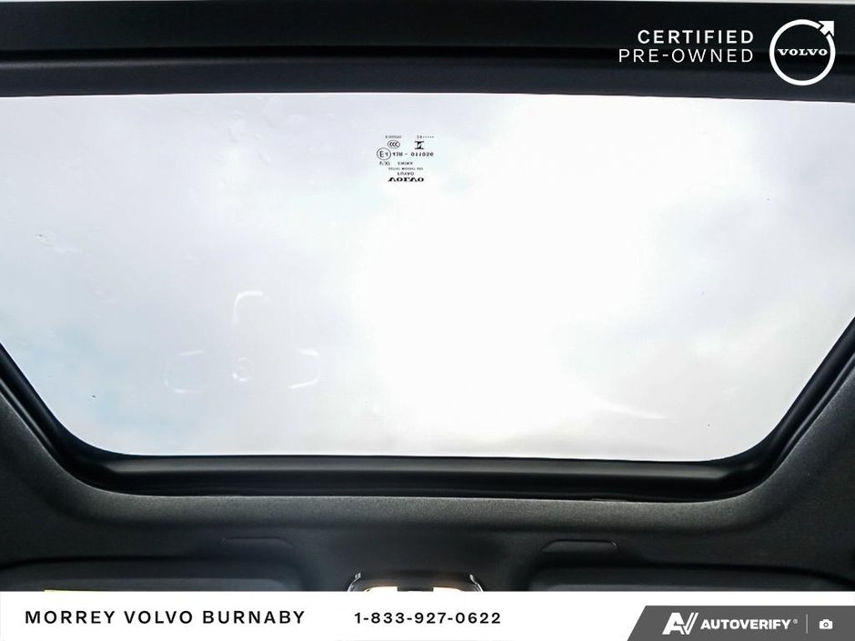 2025 Volvo XC40 Plus | Climate Package | Dark Theme-15