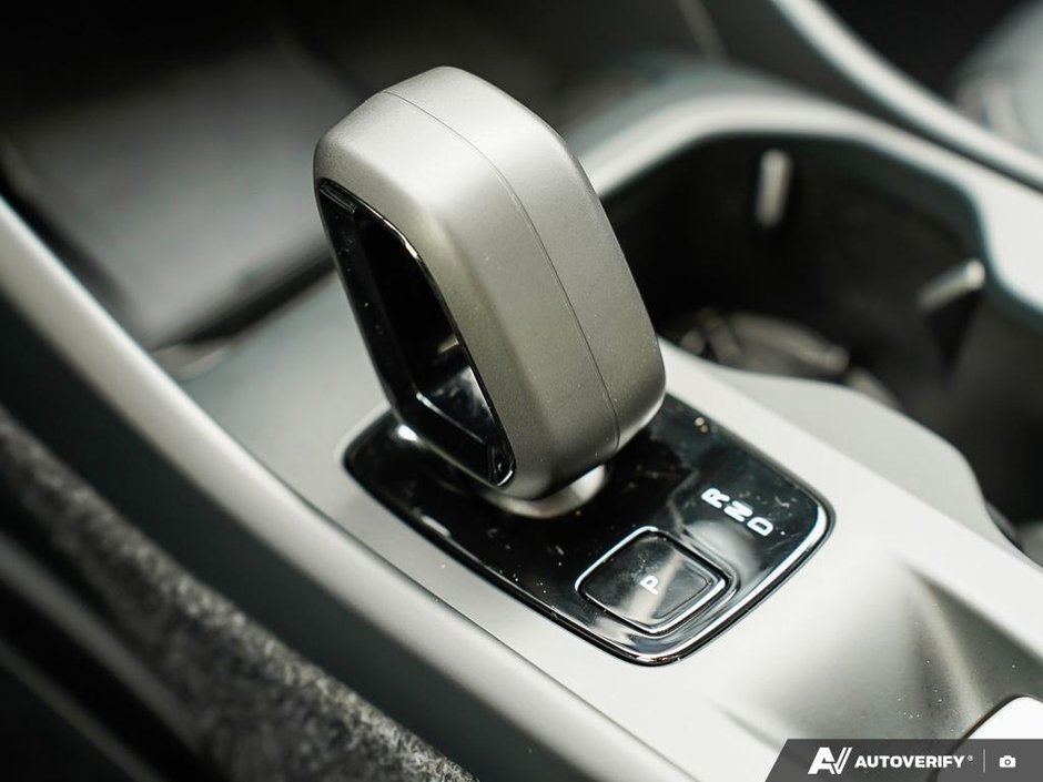 2025 Volvo XC40 Core • Climate - Low Mileage • 17,456KMs-18