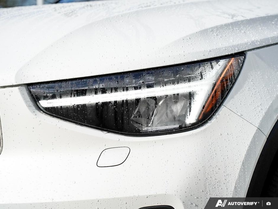 2025 Volvo XC40 Core • Climate - Low Mileage • 17,456KMs-9