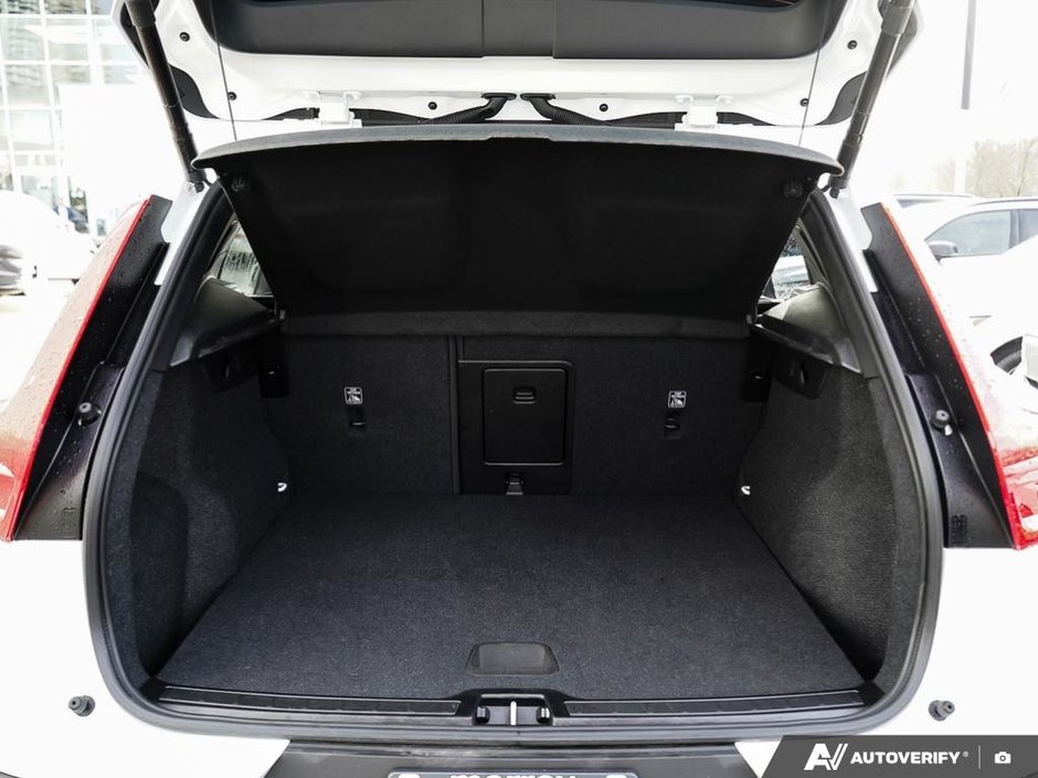 2025 Volvo XC40 Core • Climate - Low Mileage • 17,456KMs-10